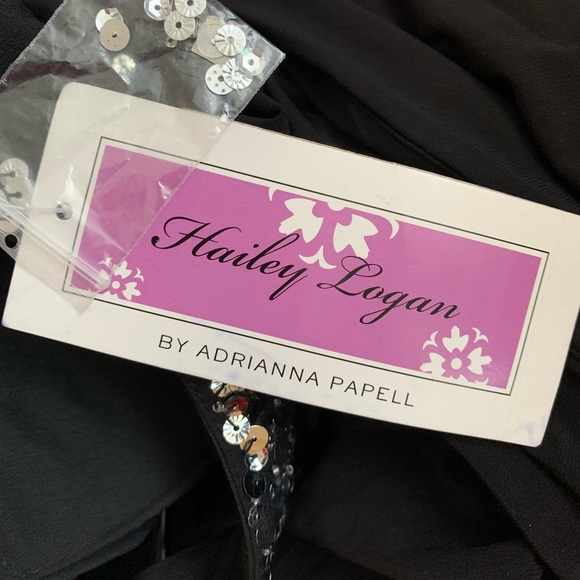 Stunning Back Gown - Picture 5 of 6